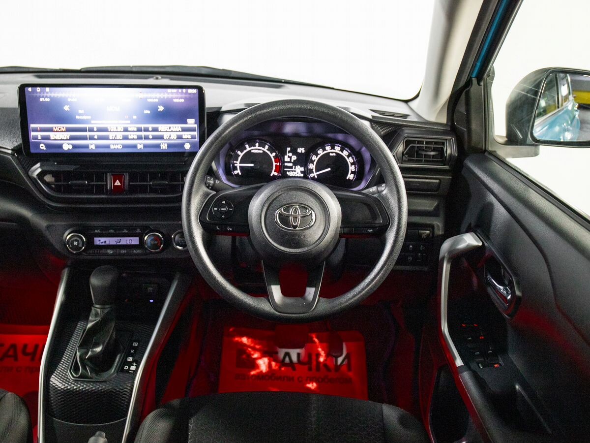 Toyota Raize 2020 - фото автомобиля