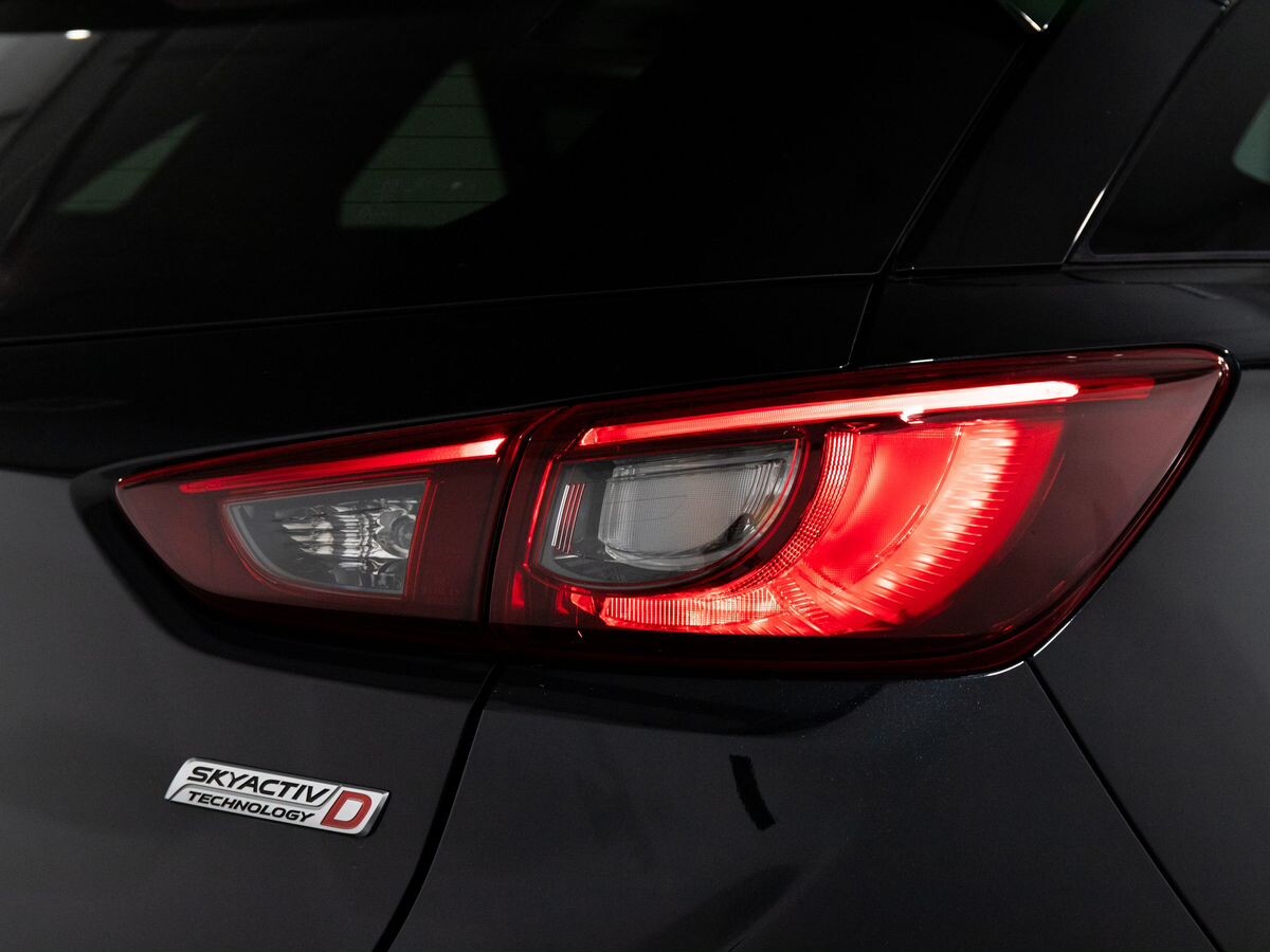 Mazda CX-3 2015 - фото автомобиля