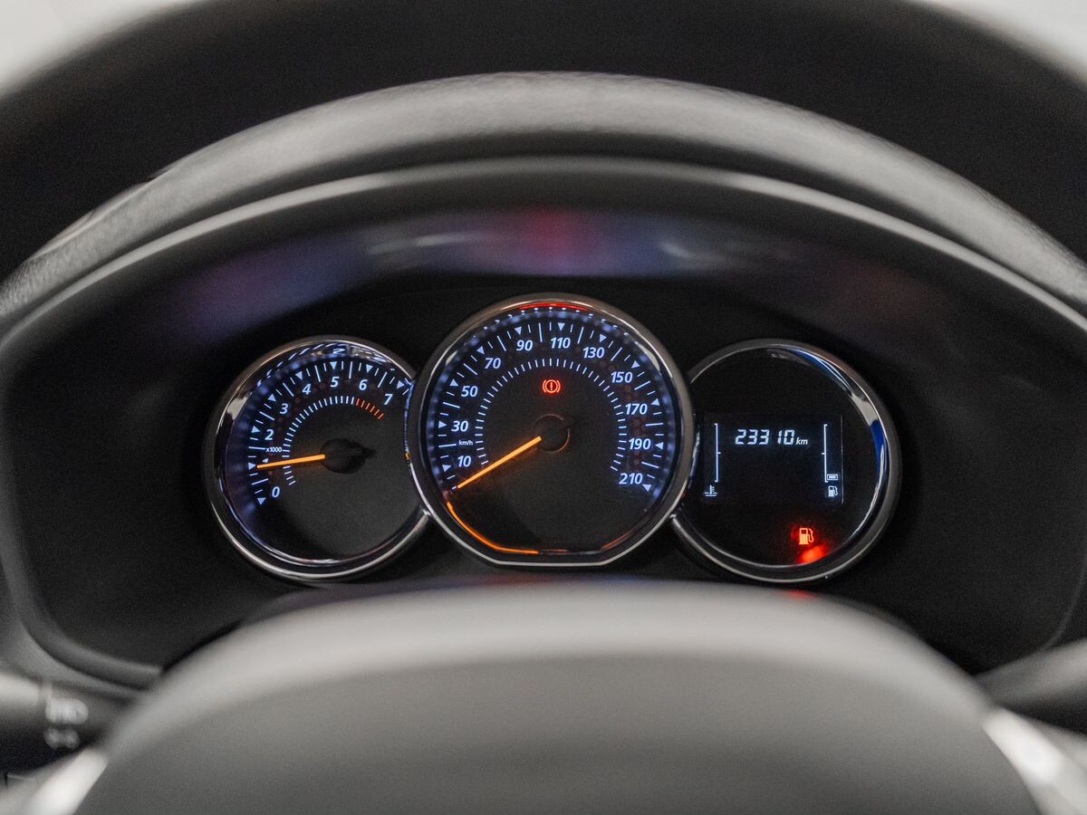 Renault Sandero 2021 - фото автомобиля