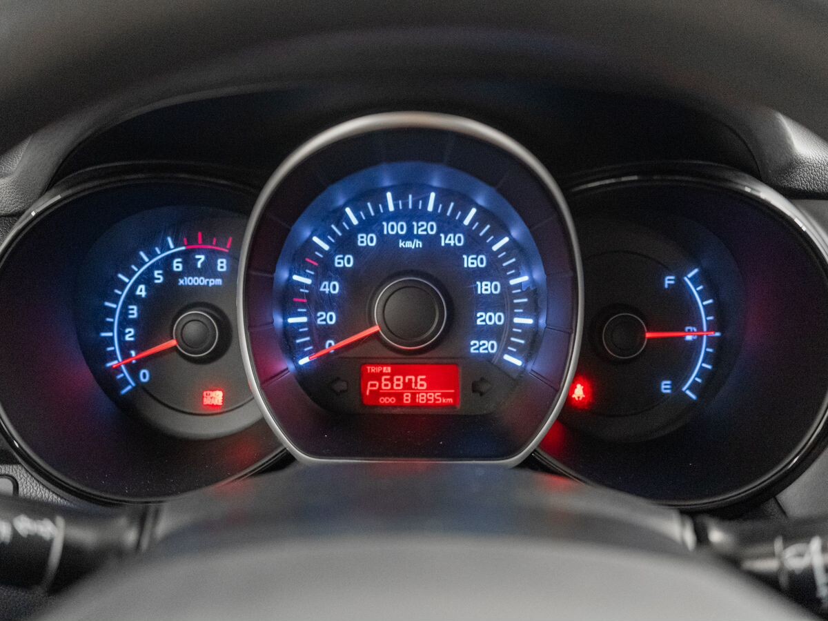 Kia Rio 2012 - фото автомобиля