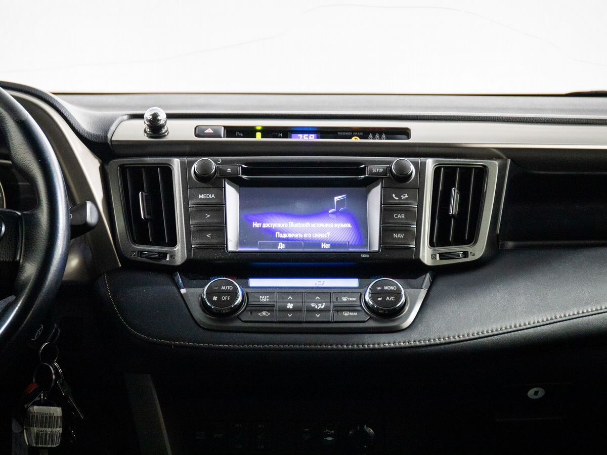 Toyota RAV4 2014 - фото автомобиля