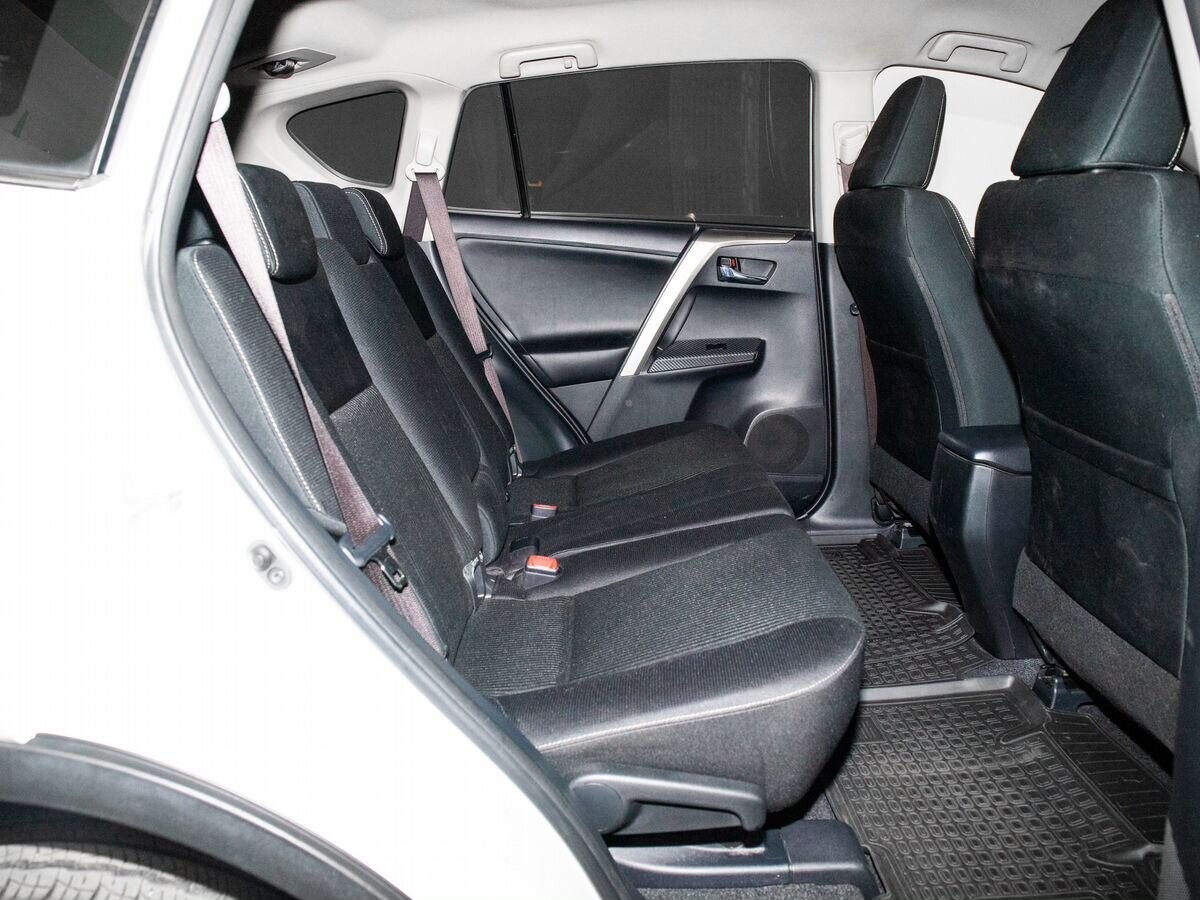 Toyota RAV4 2014 - фото автомобиля