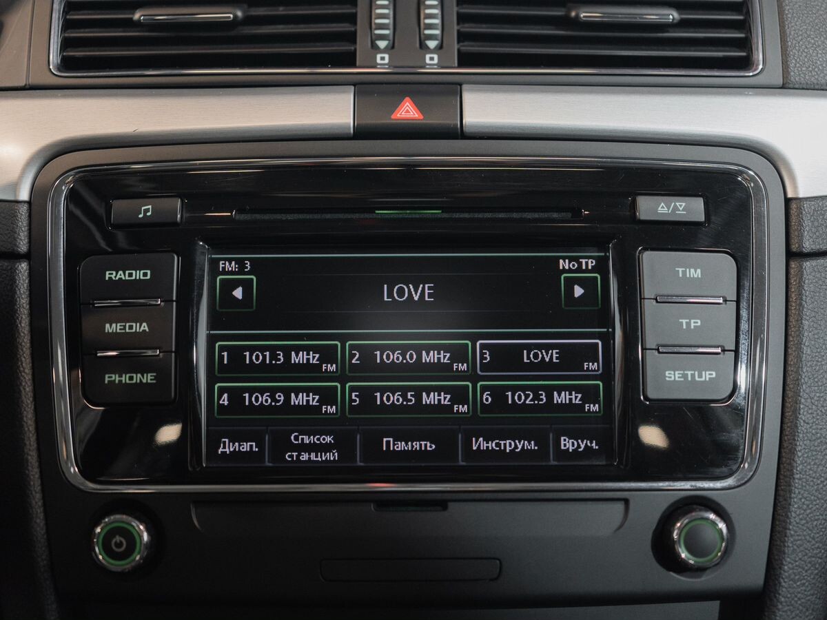 Skoda Superb 2014 - фото автомобиля