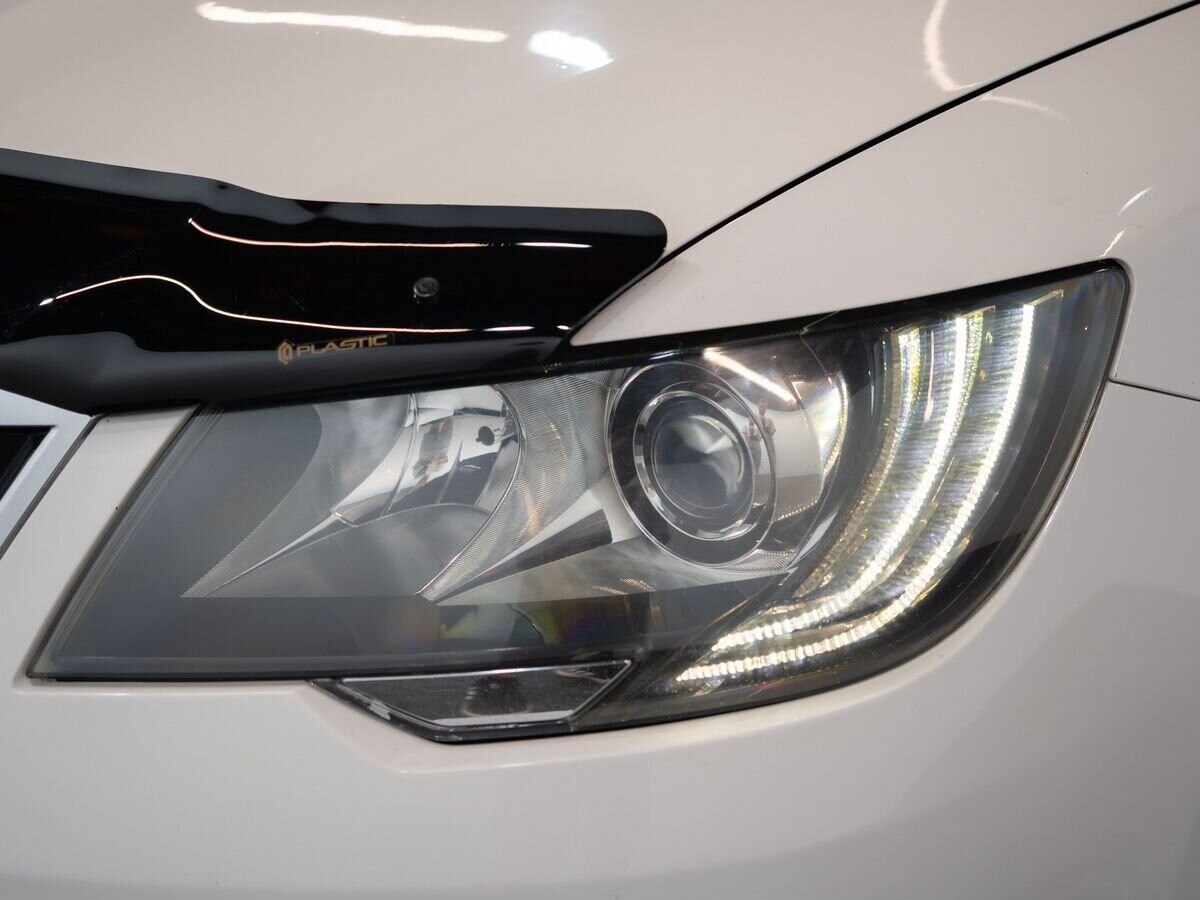 Skoda Superb 2014 - фото автомобиля