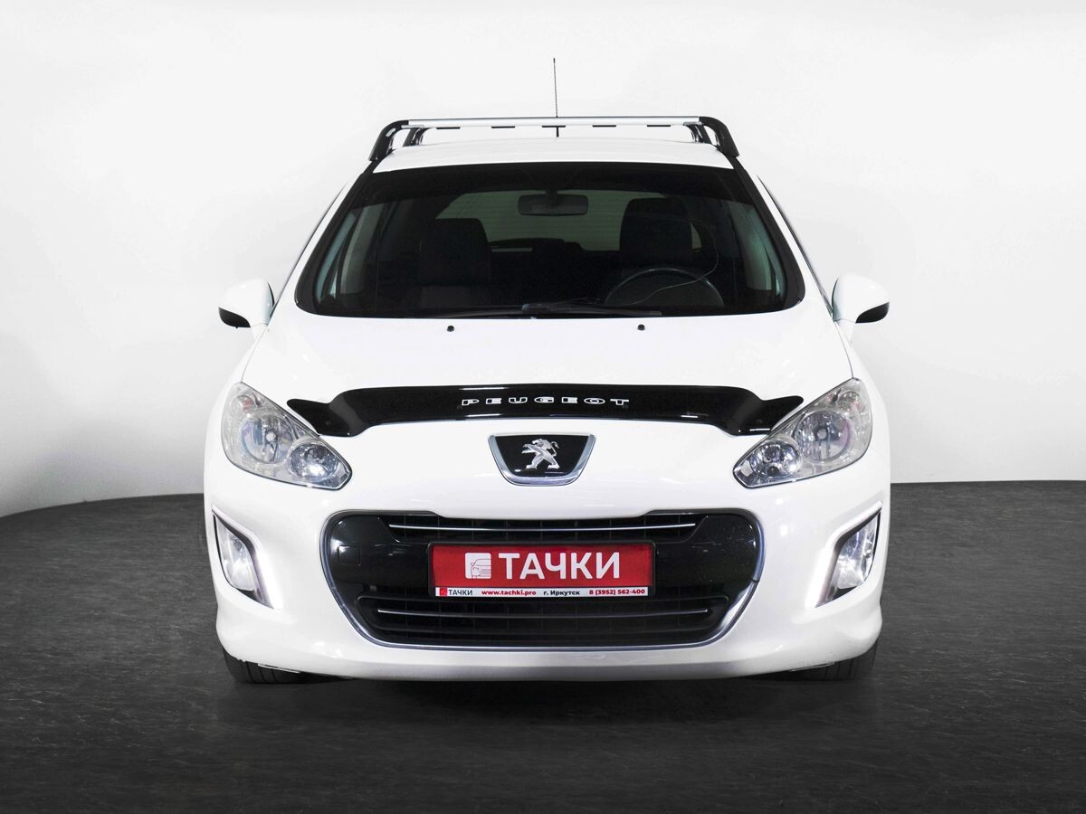 Peugeot 308 2011 - фото автомобиля