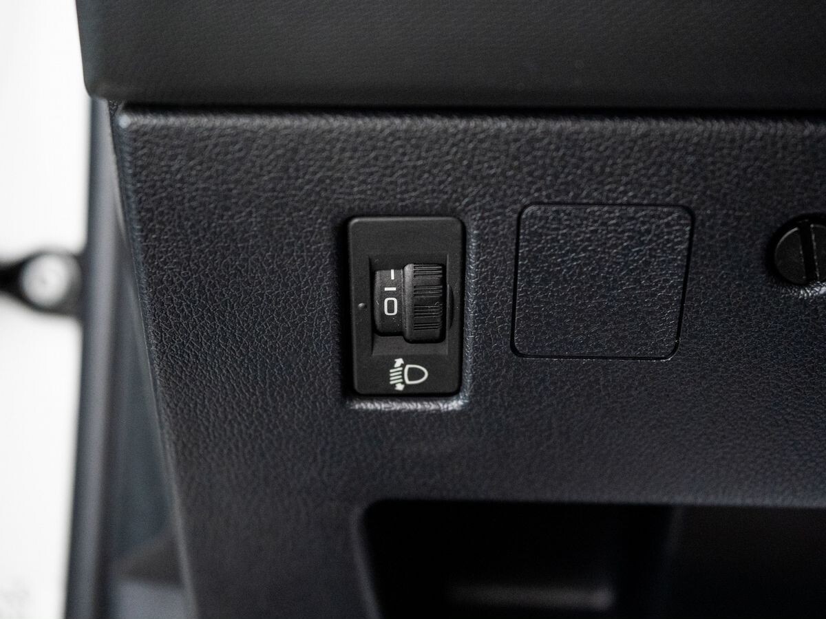 Peugeot 308 2011 - фото автомобиля