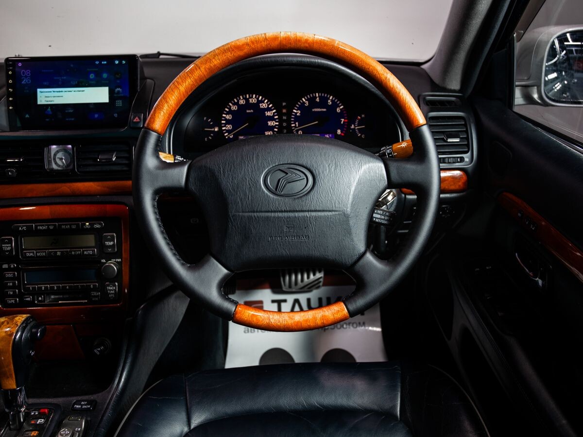 Toyota Progres 1999 - фото автомобиля