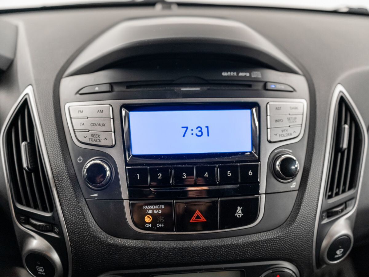 Hyundai ix35 2012 - фото автомобиля