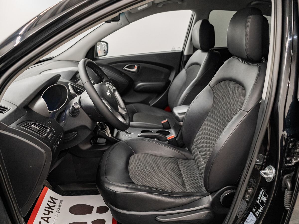Hyundai ix35 2012 - фото автомобиля