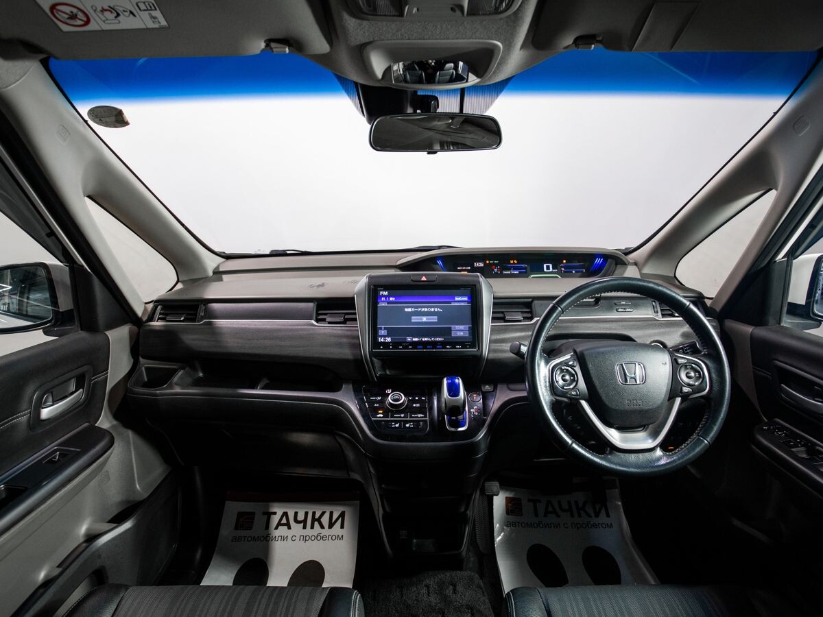 Honda Freed 2017 - фото автомобиля