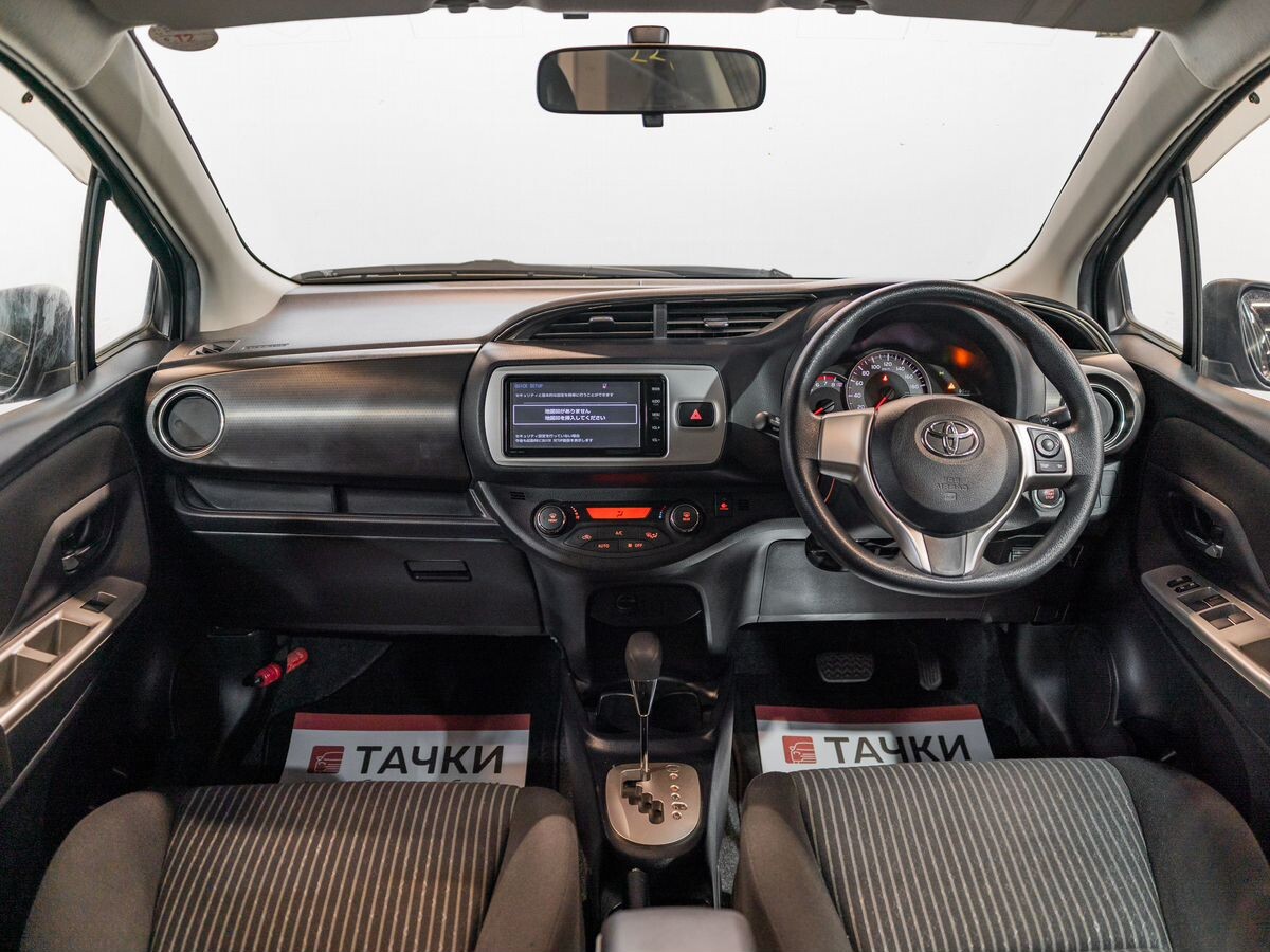 Toyota Vitz 2014 - фото автомобиля