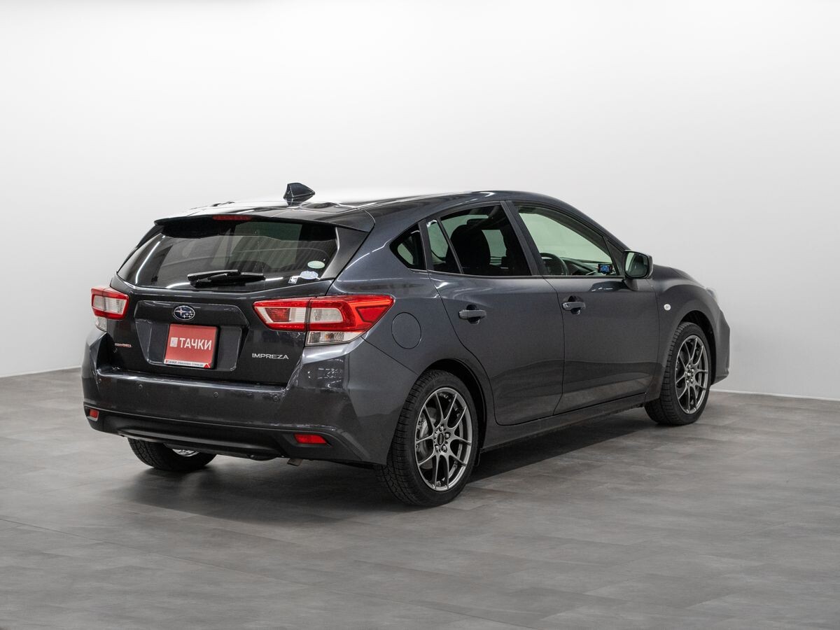 Subaru Impreza 2018 - фото автомобиля