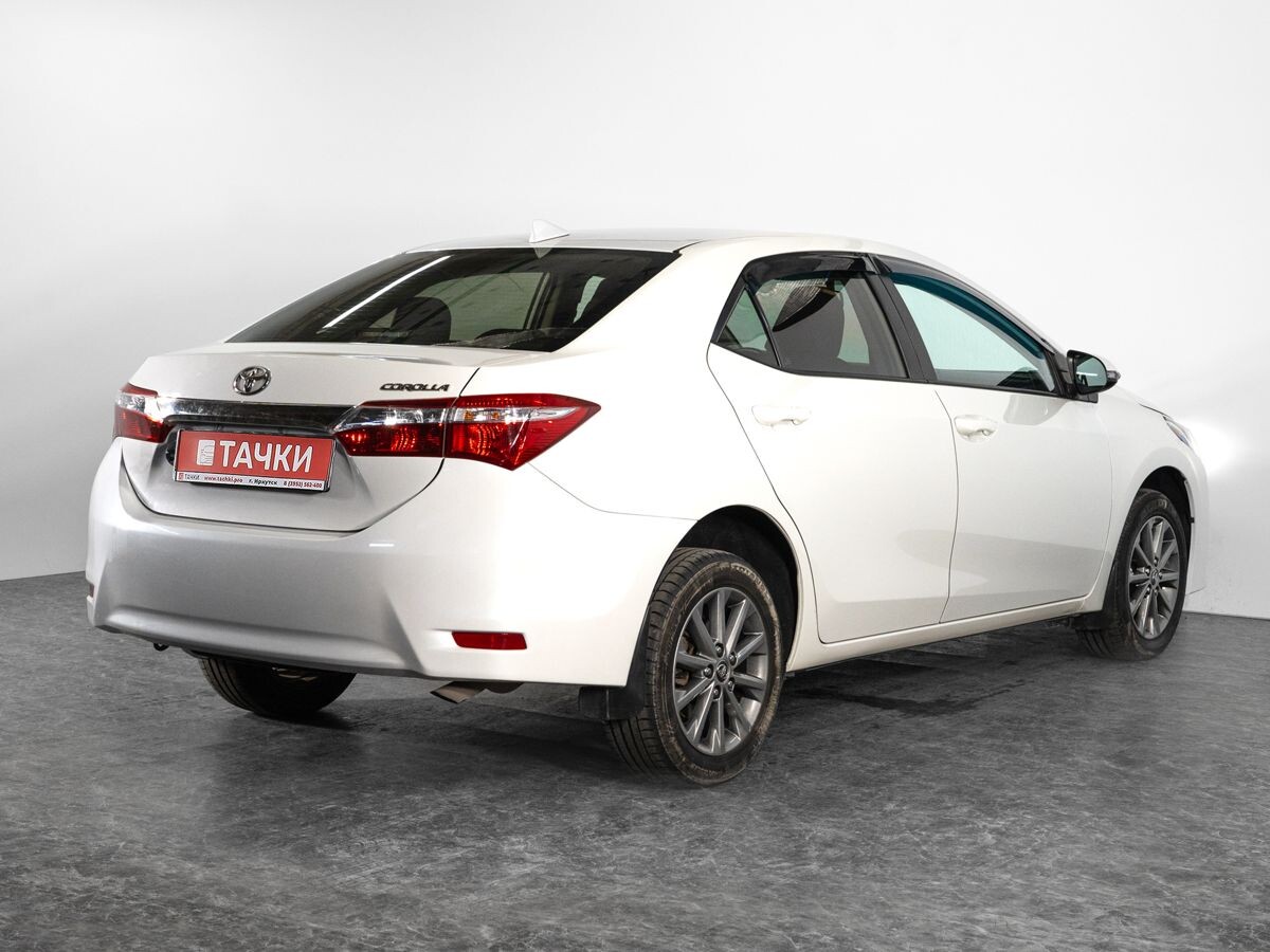 Toyota Corolla 2018 - фото автомобиля