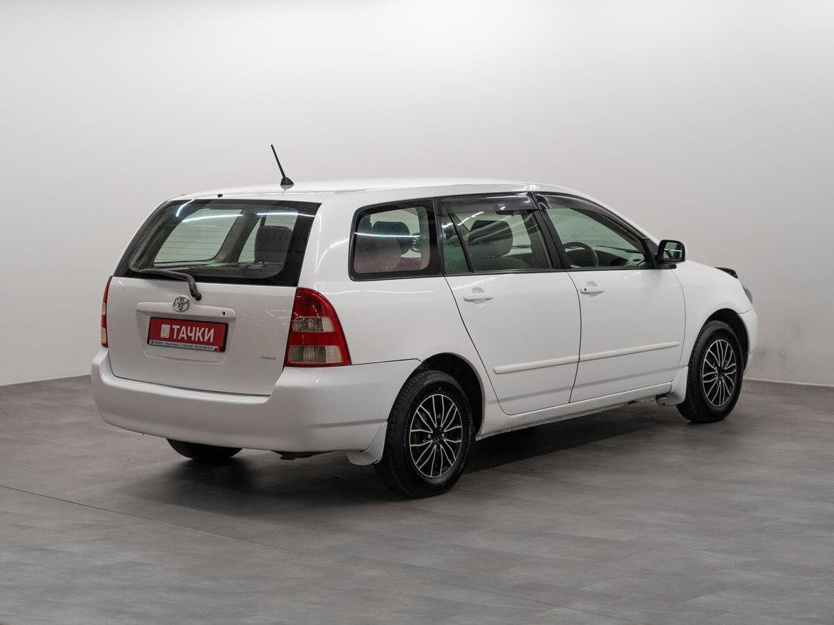 Toyota Corolla 2001 - фото автомобиля