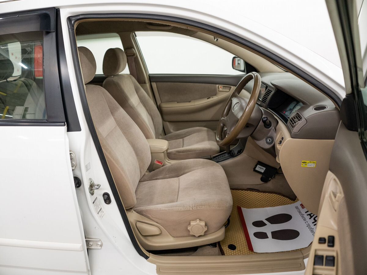 Toyota Corolla 2001 - фото автомобиля