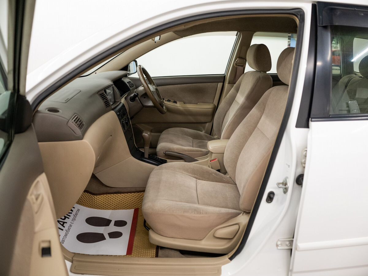 Toyota Corolla 2001 - фото автомобиля