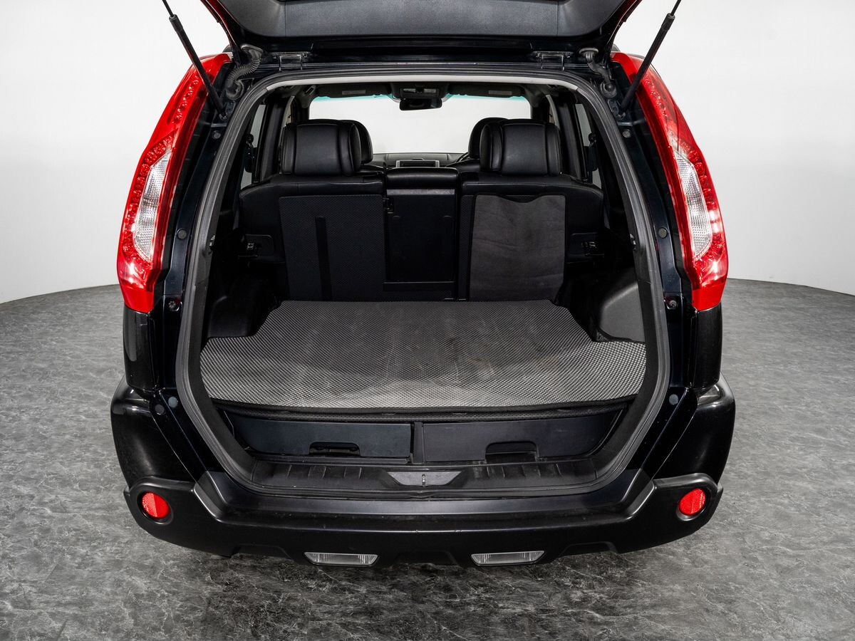 Nissan X-Trail 2011 - фото автомобиля