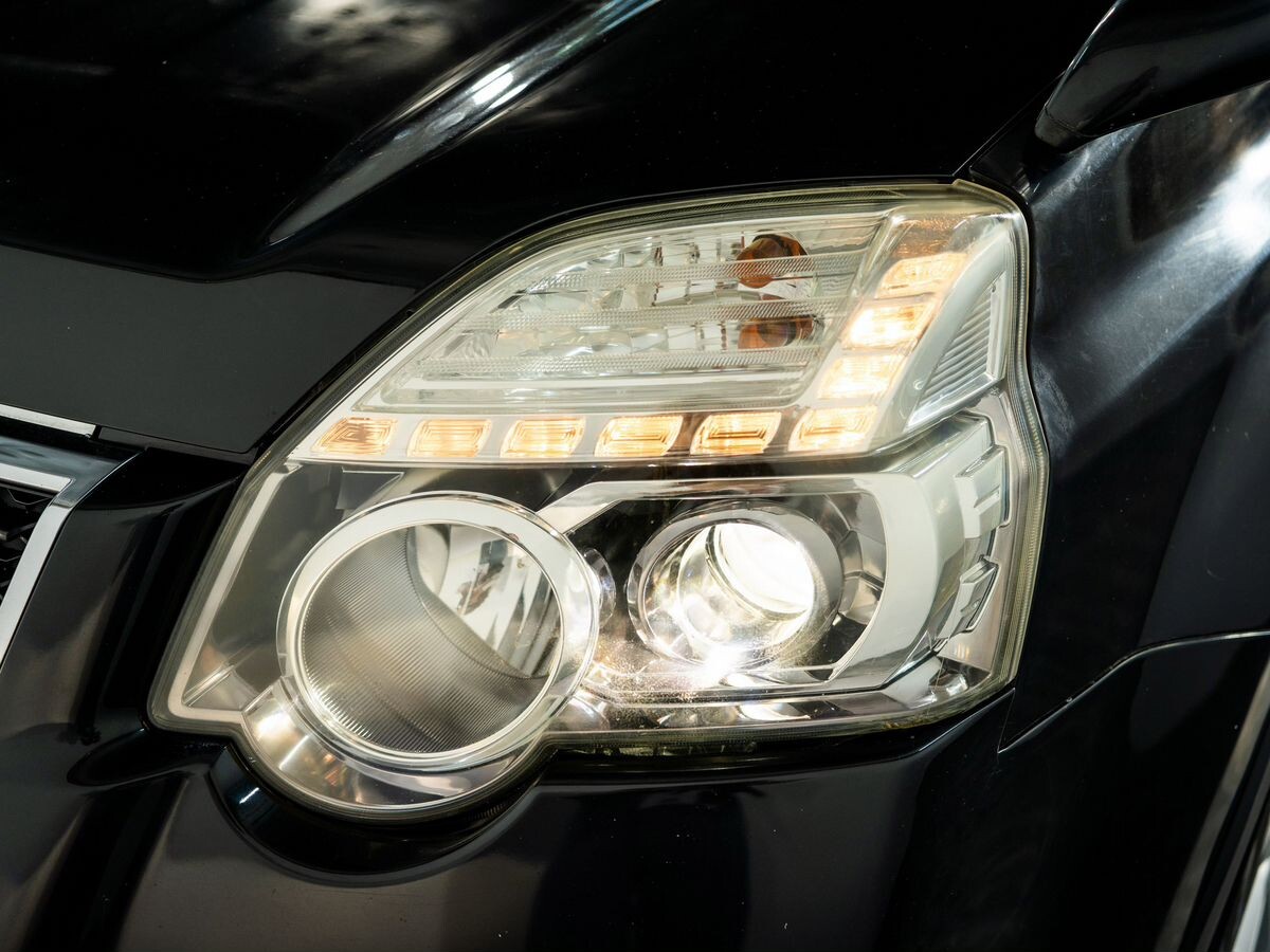 Nissan X-Trail 2011 - фото автомобиля
