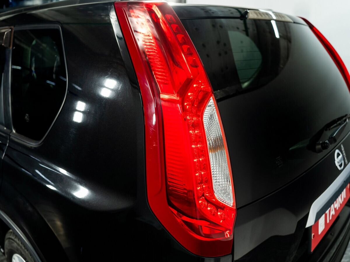 Nissan X-Trail 2011 - фото автомобиля