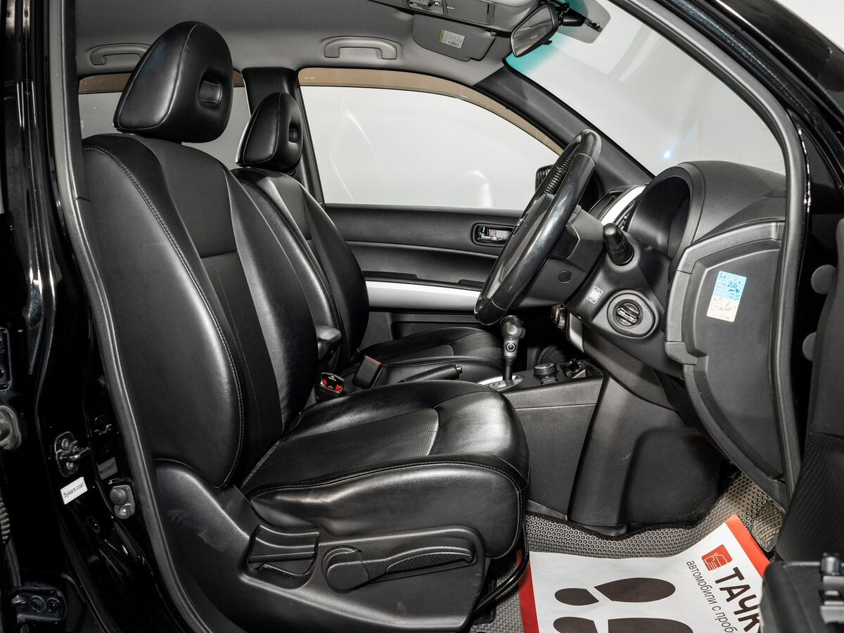 Nissan X-Trail 2011 - фото автомобиля