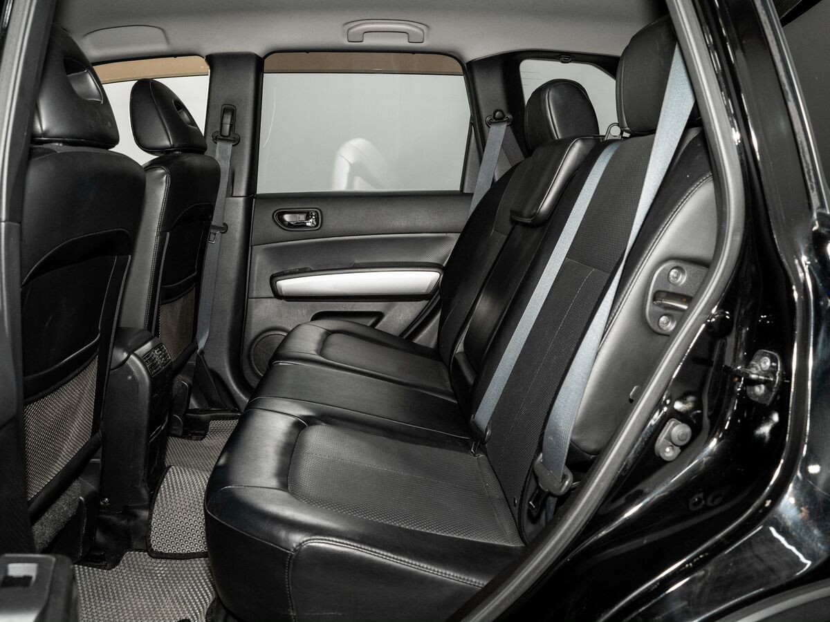 Nissan X-Trail 2011 - фото автомобиля