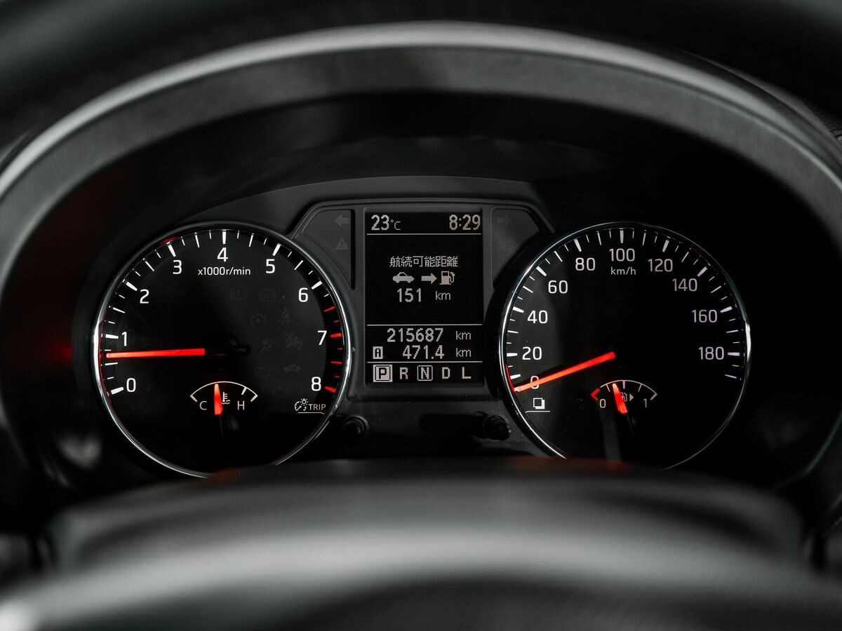 Nissan X-Trail 2011 - фото автомобиля