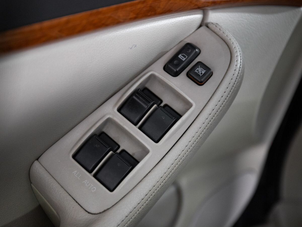 Toyota Avensis 2007 - фото автомобиля