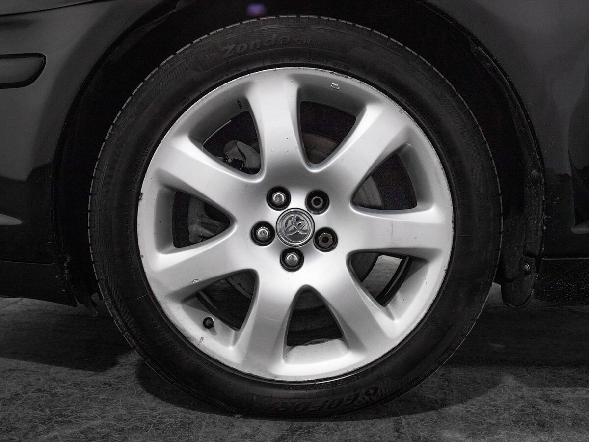 Toyota Avensis 2007 - фото автомобиля