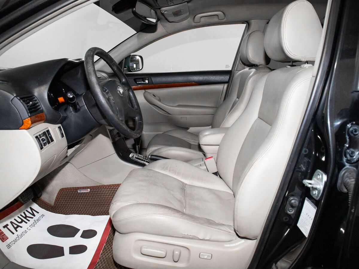Toyota Avensis 2007 - фото автомобиля