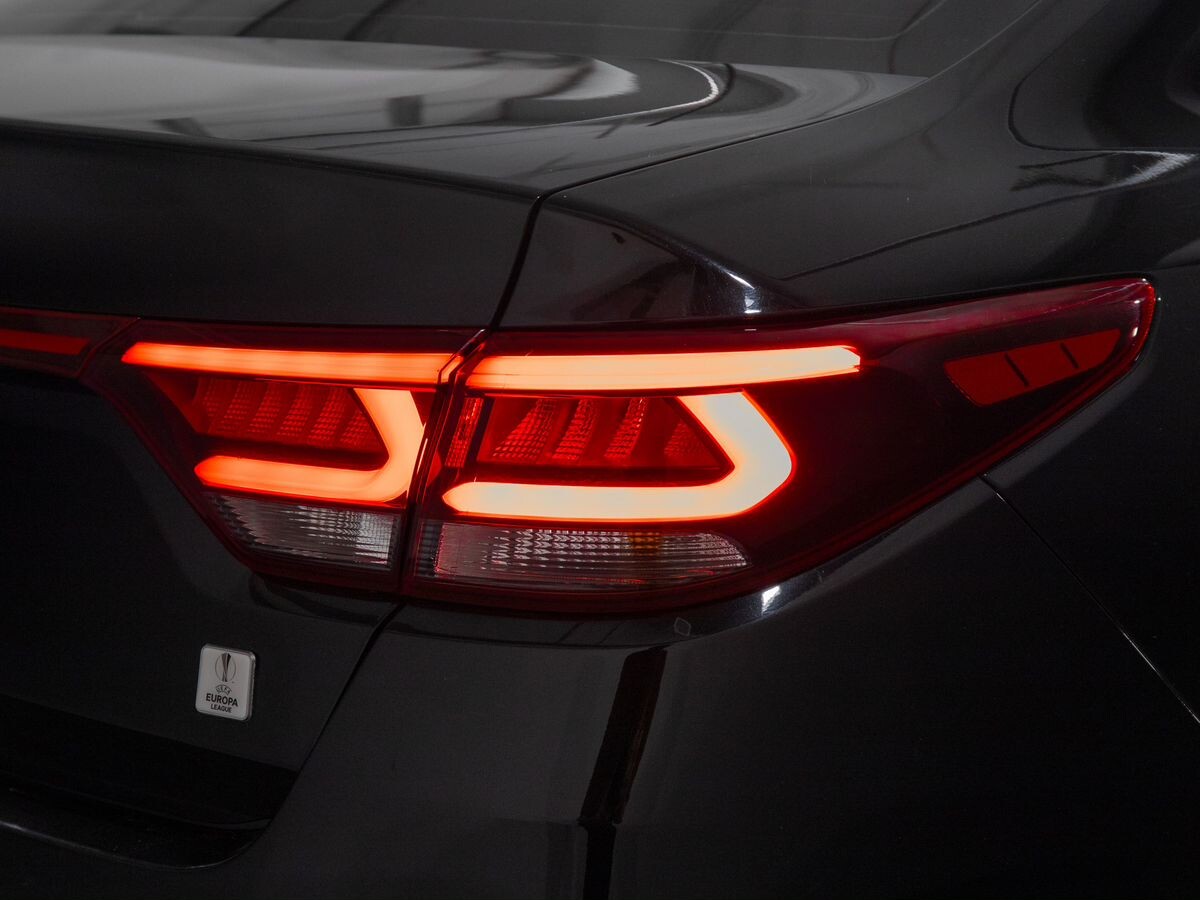 Kia Rio 2020 - фото автомобиля