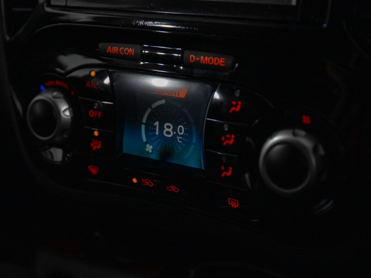 Nissan Juke 2019 - фото автомобиля