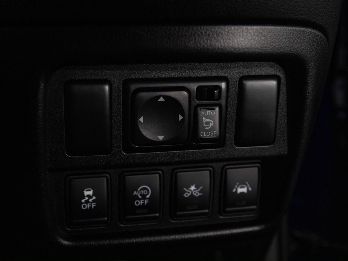 Nissan Juke 2019 - фото автомобиля