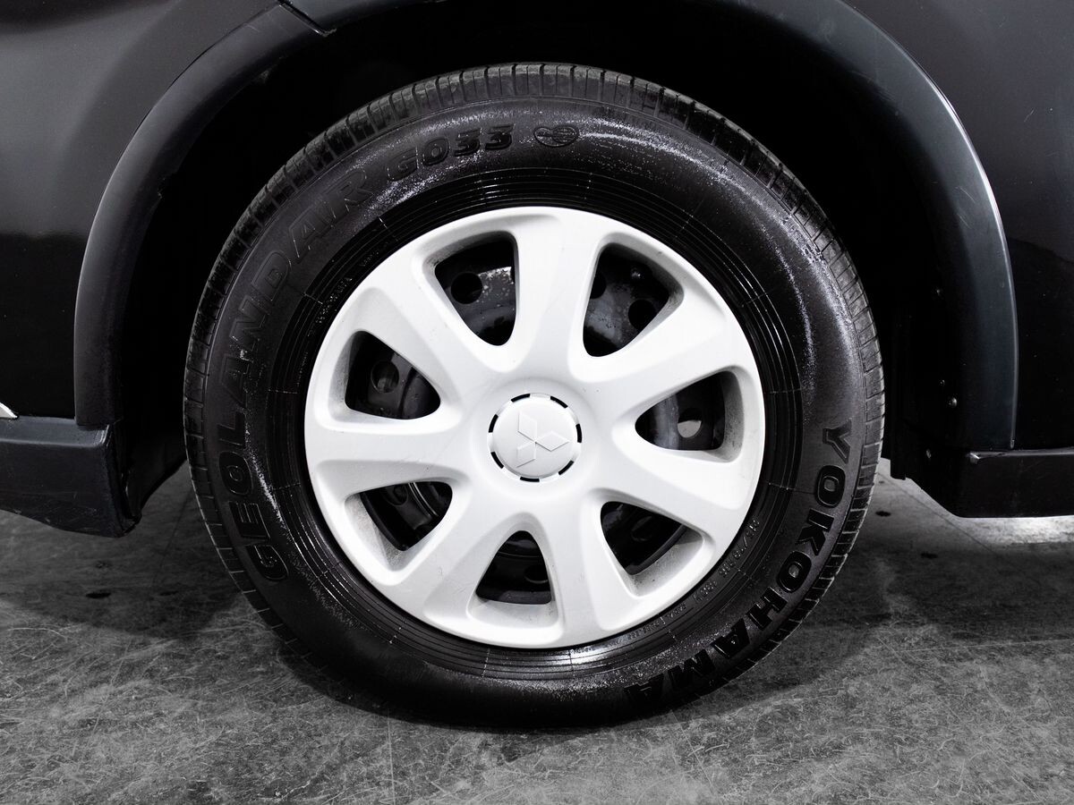 Mitsubishi Outlander 2015 - фото автомобиля