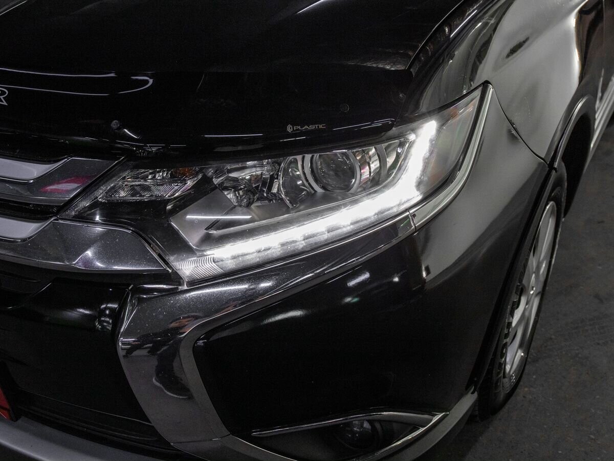 Mitsubishi Outlander 2015 - фото автомобиля