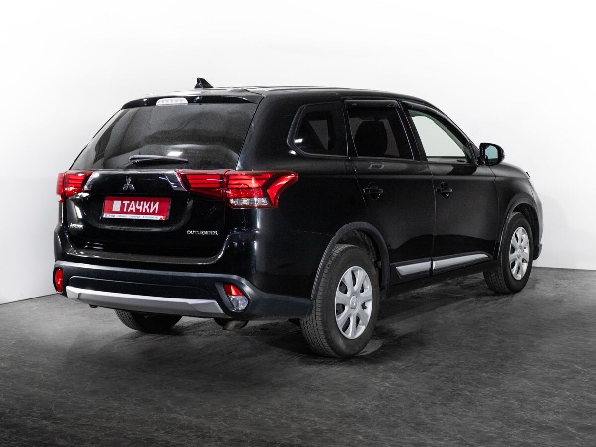 Mitsubishi Outlander 2015 - фото автомобиля