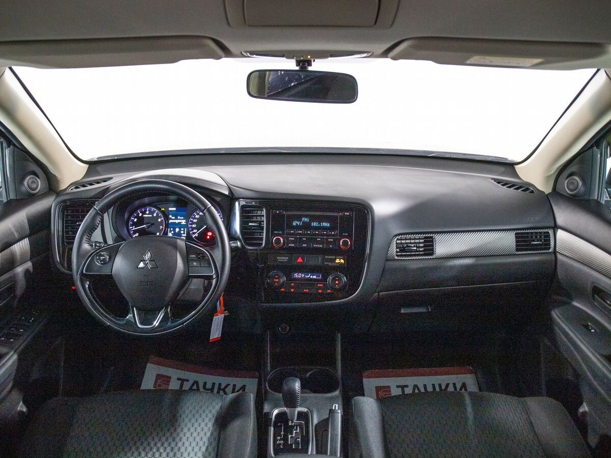 Mitsubishi Outlander 2015 - фото автомобиля