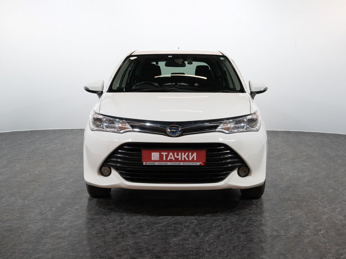 Toyota Corolla 2016 - фото автомобиля