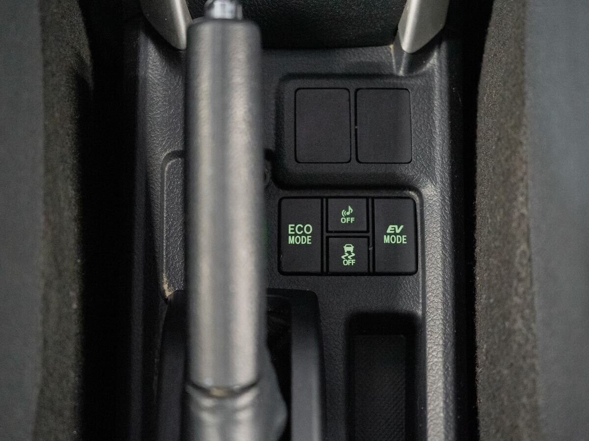 Toyota Corolla 2016 - фото автомобиля