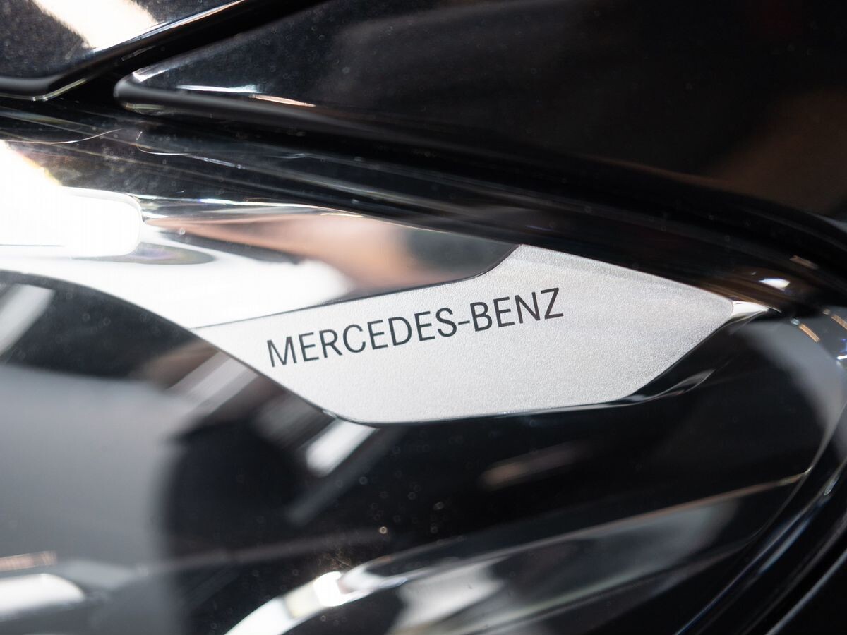 Mercedes-Benz E-Класс 2021 - фото автомобиля