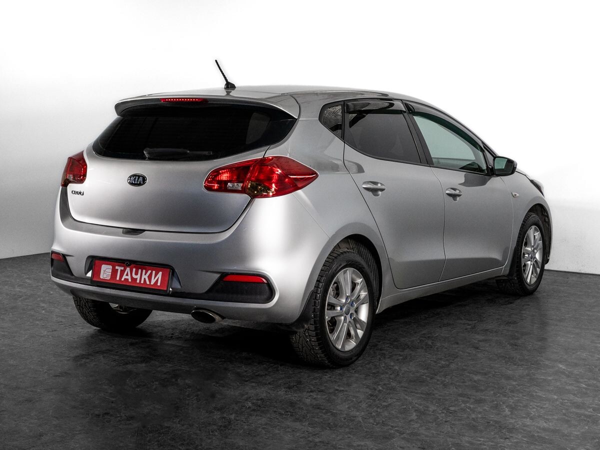 Kia Ceed 2015 - фото автомобиля