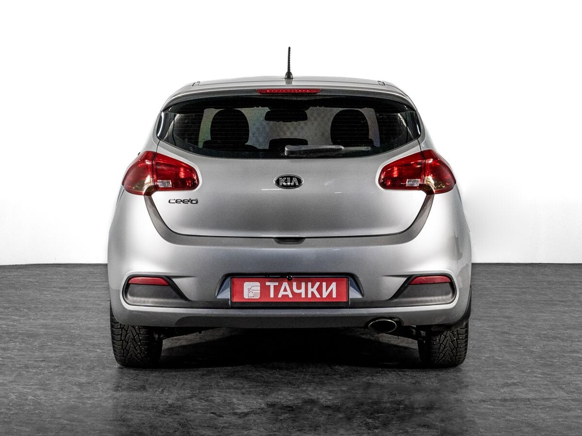 Kia Ceed 2015 - фото автомобиля