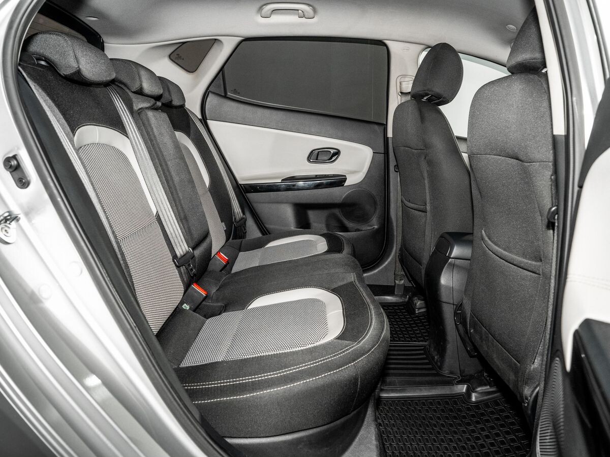 Kia Ceed 2015 - фото автомобиля