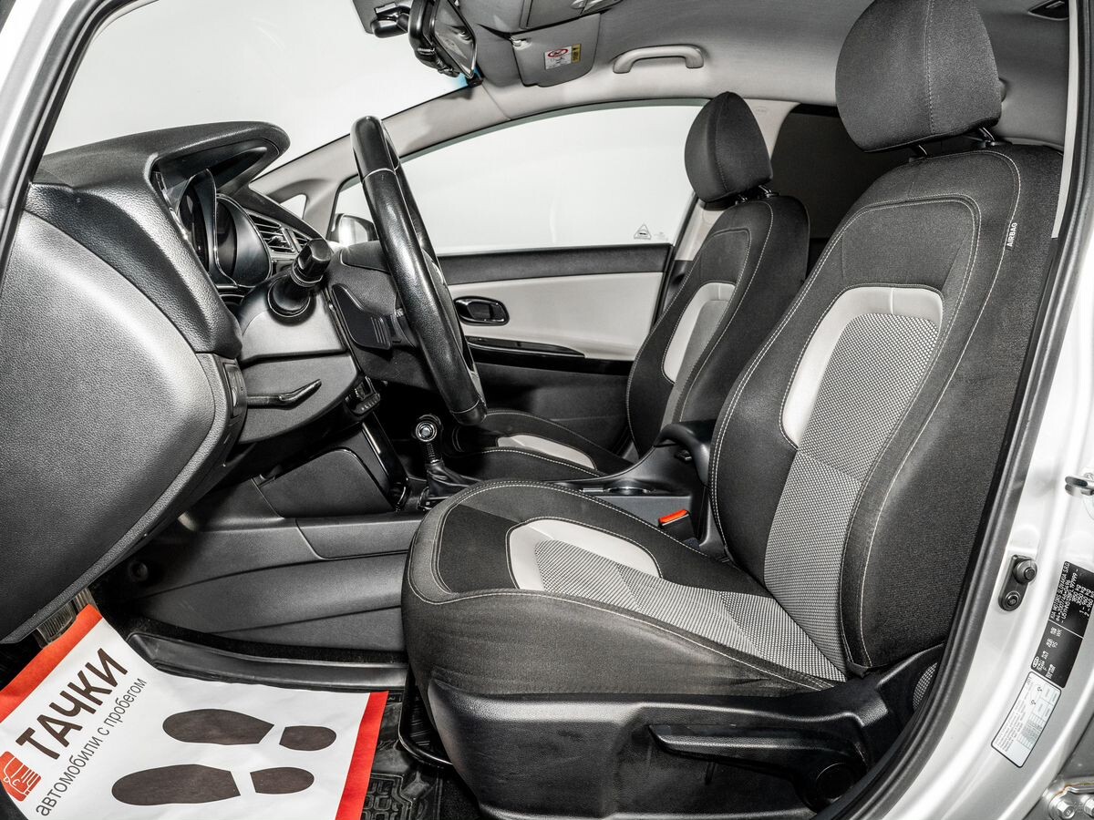 Kia Ceed 2015 - фото автомобиля