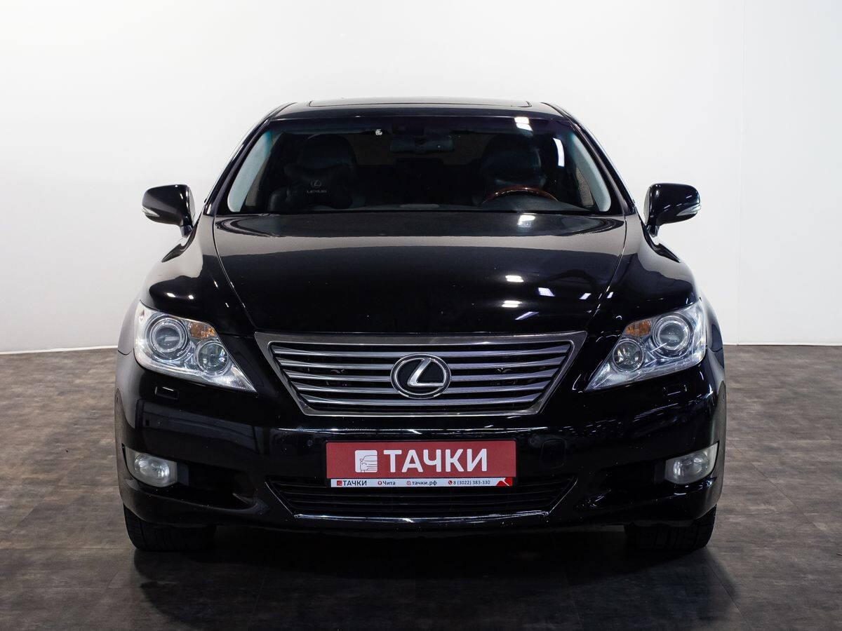 Lexus LS 2010 - фото автомобиля