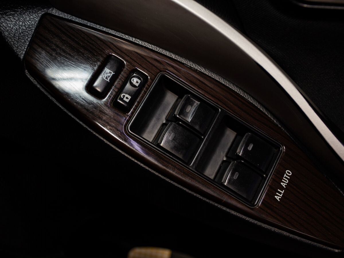 Toyota Allion 2017 - фото автомобиля