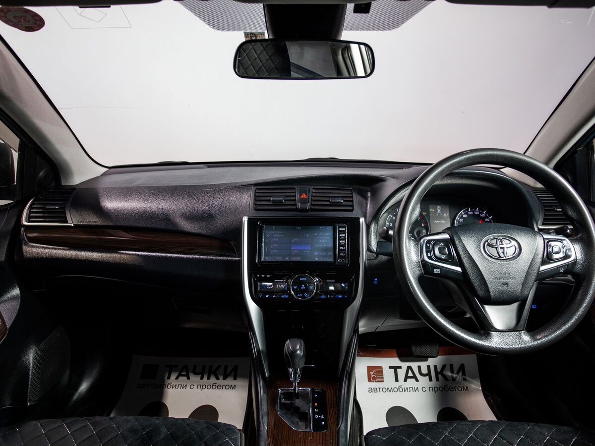 Toyota Allion 2017 - фото автомобиля