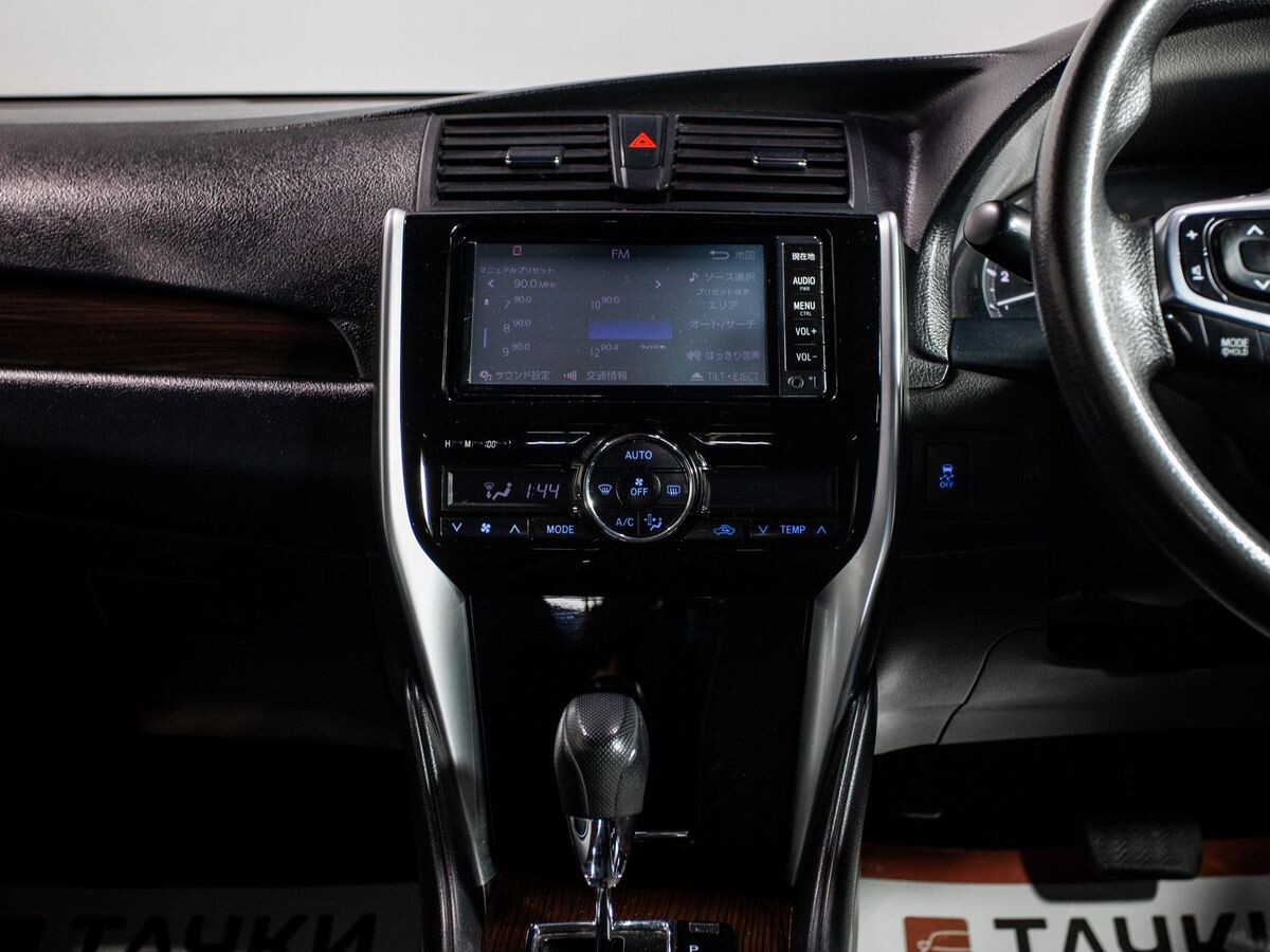 Toyota Allion 2017 - фото автомобиля