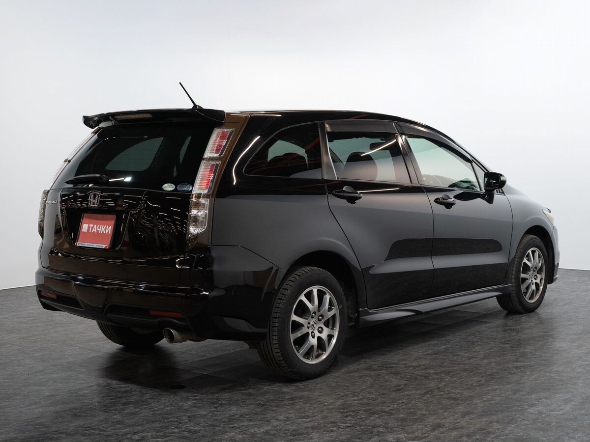 Honda Stream 2011 - фото автомобиля