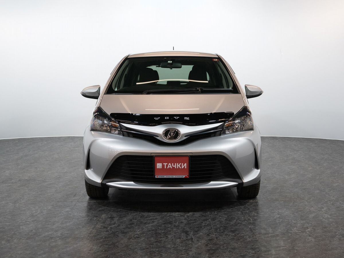 Toyota Vitz 2014 - фото автомобиля