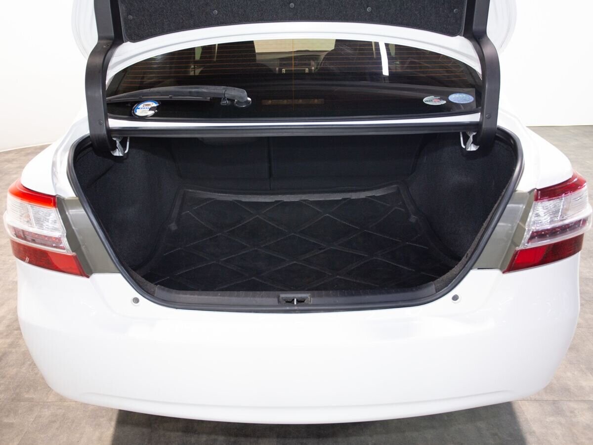 Toyota Premio 2010 - фото автомобиля